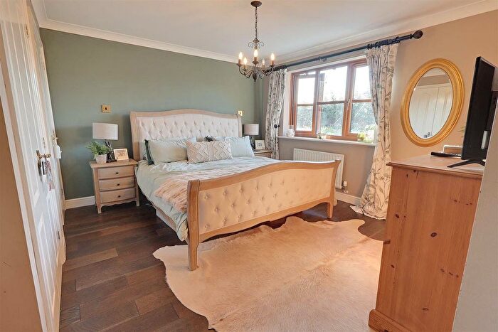 5 Bedroom Detached House For Sale In Greenfields, Cheltenham Road East, Gloucester, GL2