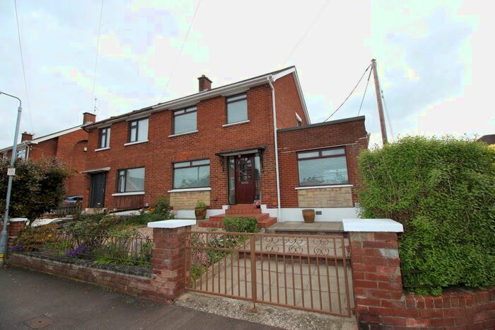 3 Bedroom Semi-Detached House For Sale In Rosslyn Park, Lisburn, County Antrim, BT28