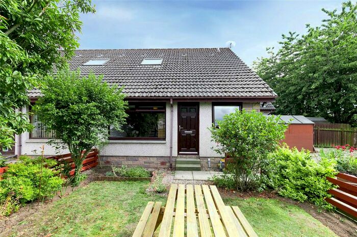 2 Bedroom Semi-Detached House To Rent In 19 Wallacebrae Avenue, Danestone, Aberdeen AB22