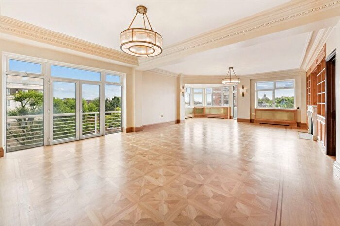 5 Bedroom Flat To Rent In Prince's Gate, London, SW7