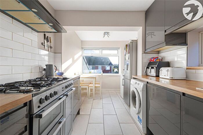 3 Bedroom Semi Detached House For Sale In Charles Drive, Cuxton, Rochester, Kent, ME2