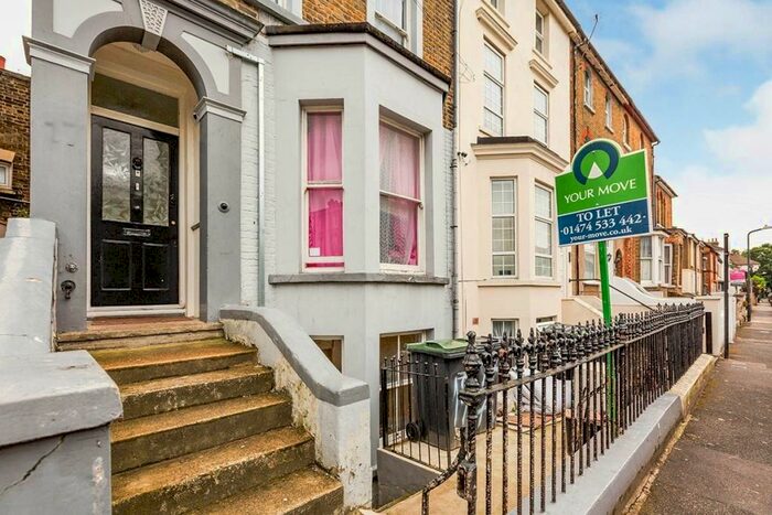 1 Bedroom Flat To Rent In Darnley Street, Gravesend, Kent, DA11