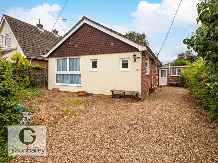 4 Bedroom Detached Bungalow For Sale In Holmesdale Road, Brundall, NR13