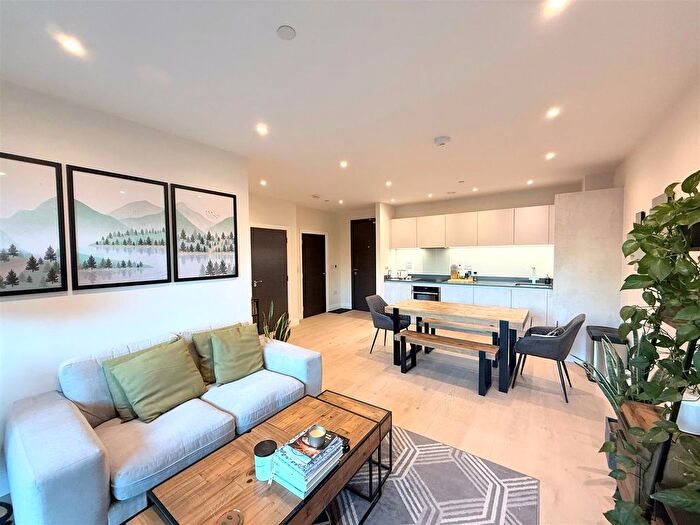 1 Bedroom Flat To Rent In Burghley House, Royal Engineers Way, Mill Hill, NW7