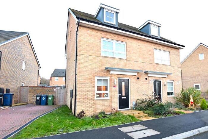 4 Bedroom Town House To Rent In Cordwainer Road, Godmanchester, PE29