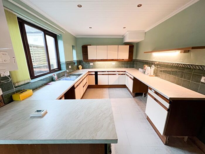 3 Bedroom Cottage For Sale In Old Lane, Brown Edge, Tg., ST6