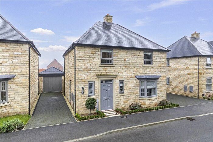4 Bedroom Detached House For Sale In Whernside Lane, Burley In Wharfedale, Ilkley, West Yorkshire, LS29