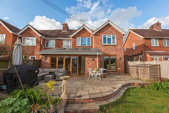 4 Bedroom Semi-Detached House For Sale In Pennys Lane, Cranborne, BH21