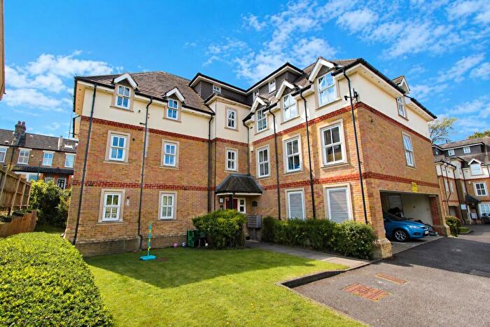 2 Bedroom Flat For Sale In Kempton Lodge, Church Paddock Court, Wallington, SM6