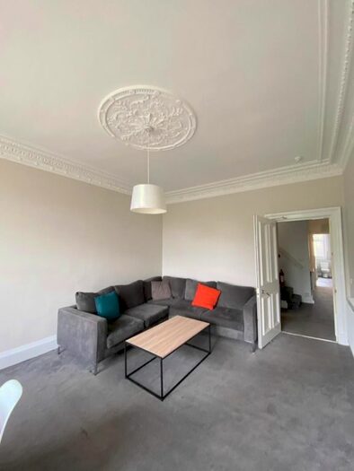 5 Bedroom Flat To Rent In Warrender Park Terrace, Marchmont, Edinburgh, EH9