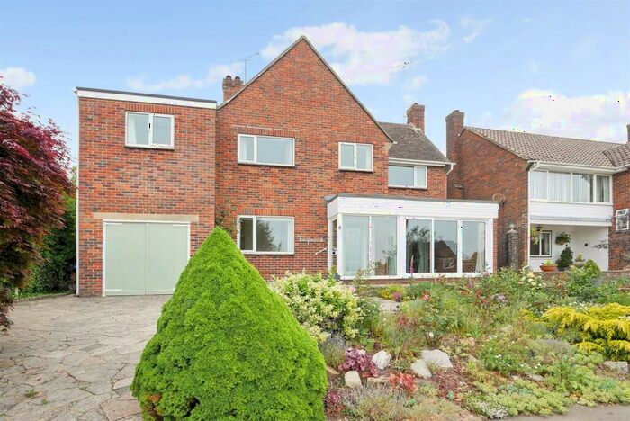5 Bedroom House To Rent In Dalloway Road, Arundel, BN18