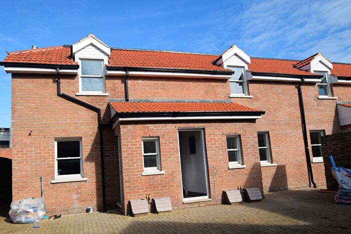 1 Bedroom Flat To Rent In East Reach, Taunton, Somerset, TA1