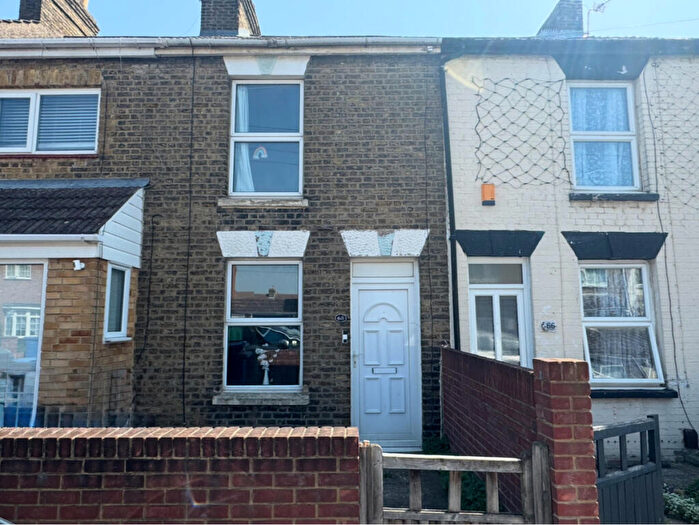 2 Bedroom Terraced House To Rent In Harold Road, Sittingbourne, ME10