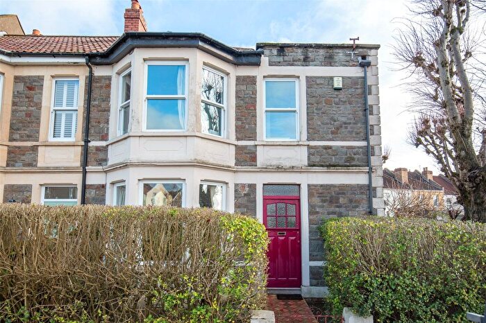 3 Bedroom End Terrace House For Sale In Greenmore Road, Bristol, BS4