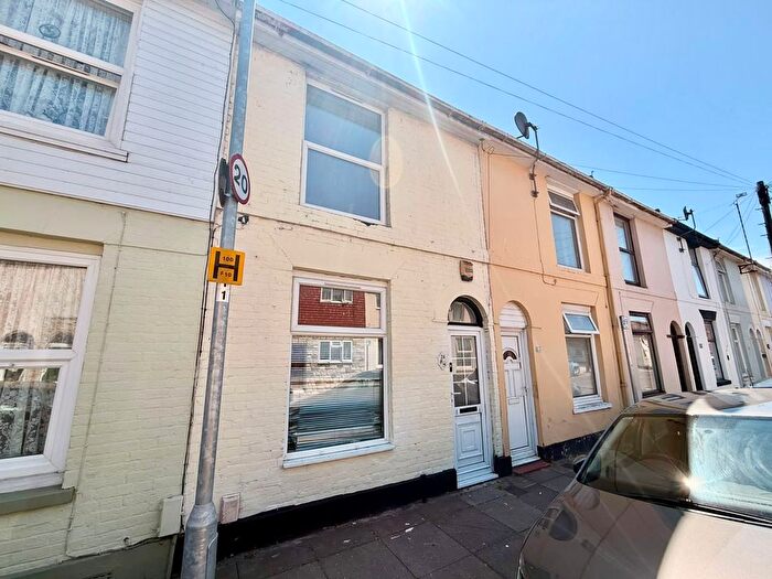 3 Bedroom Property To Rent In Binsteed Road, Portsmouth, PO2