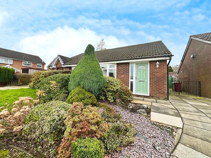 2 Bedroom Semi Detached Bungalow For Sale In Beeston Close, Sharples, BL1