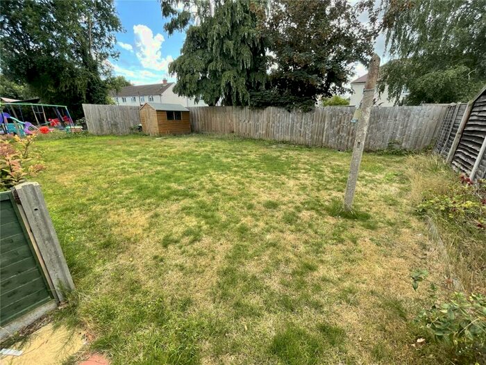 2 Bedroom For Sale In Sand Hill, Farnborough, Hampshire, GU14