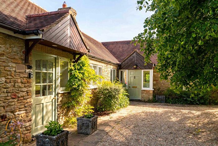 3 Bedroom Detached House For Sale In Beautifully Appointed Property In Idyllic Rural Position Near Bruton, BA10