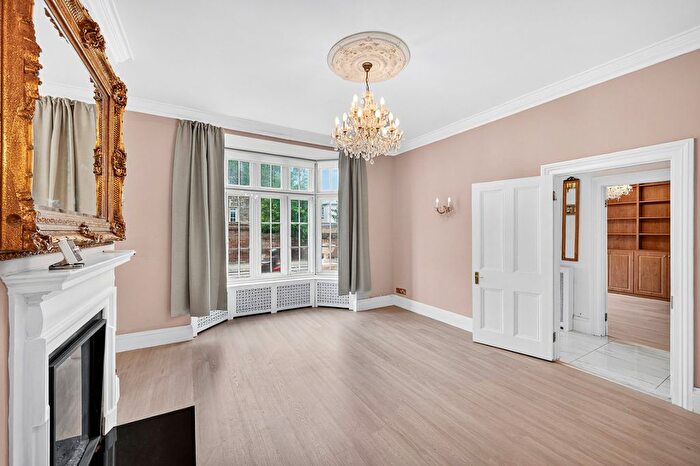 3 Bedroom Detached House To Rent In Park Village West, Regents Park, NW1