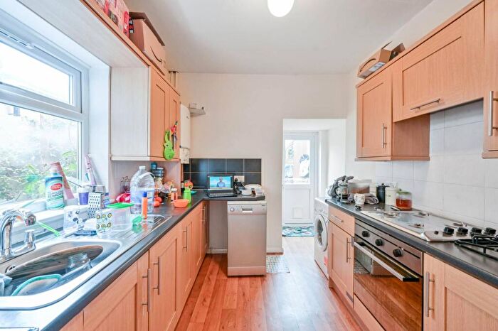 2 Bedroom Terraced House For Sale In Penshurst Road, Thornton Heath, CR7