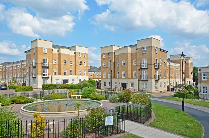 1 Bedroom Flat For Sale In Bishopfields Drive, Leeman Road, York, YO26