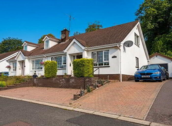 4 Bedroom Semi-detached Chalet Bungalows For Sale In Gracefield, Ballymena, BT42