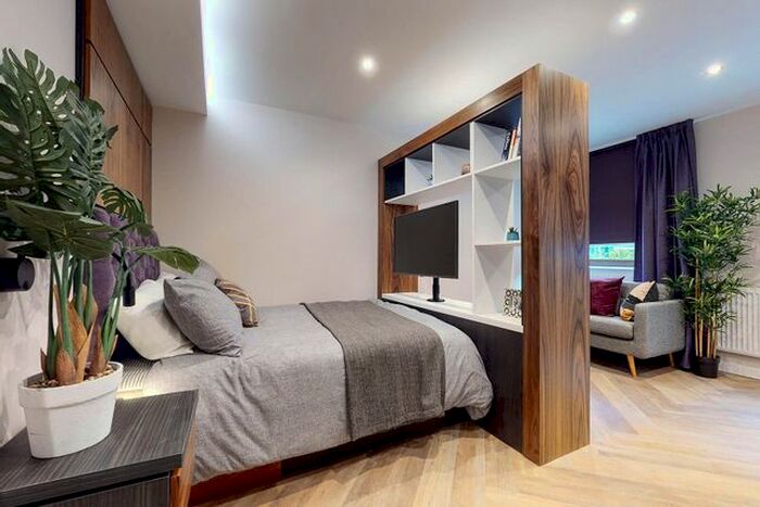 Studio To Rent In Belgrave Street, Leeds, LS2