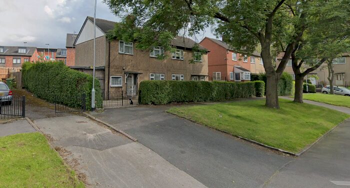 1 Bedroom Flat To Rent In Baileys Hill, Seacroft, Leeds LS14