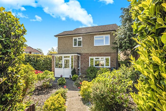 3 Bedroom Detached House For Sale In Goodwood Avenue, Watford, Hertfordshire, WD24