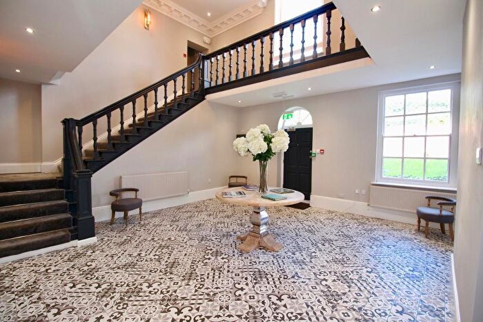 2 Bedroom Apartment To Rent In Mount Road, Stone, Staffordshire, ST15