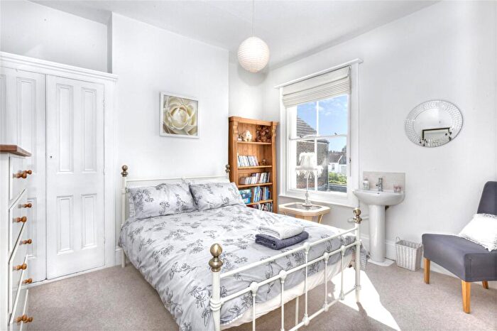 5 Bedroom Semi-Detached House To Rent In Highdown Road, Hove, BN3