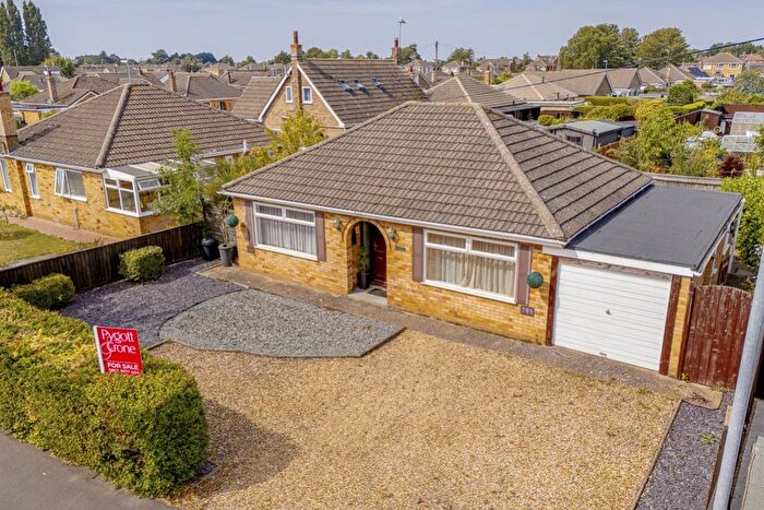 2 Bedroom Detached Bungalow For Sale In Langwith Gardens, Holbeach, PE12
