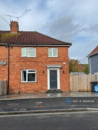 3 Bedroom Semi-Detached House To Rent In Stanton Road, Bristol, BS10