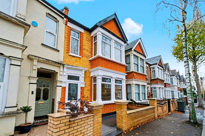 5 Bedroom Terraced House For Sale In Colchester Road, London, E10