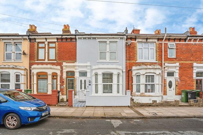 3 Bedroom Terraced House For Sale In Martin Road, Portsmouth, Hampshire, PO3