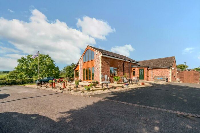 2 Bedroom Detached Bungalow For Sale In Southbrook Lane, Steeple Ashton, BA14