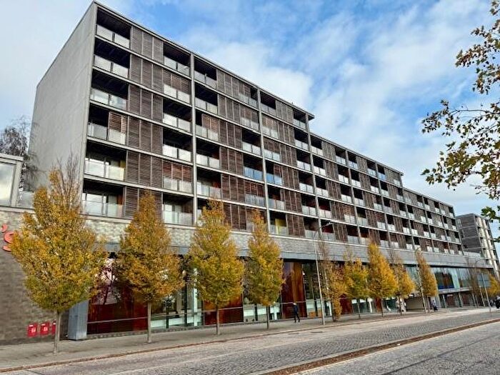1 Bedroom Apartment To Rent In Jasper House, Vizion, MK9