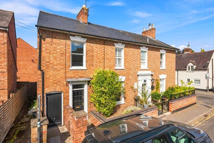 3 Bedroom Semi Detached House For Sale In Mulberry Street, Stratford-upon-Avon, CV37