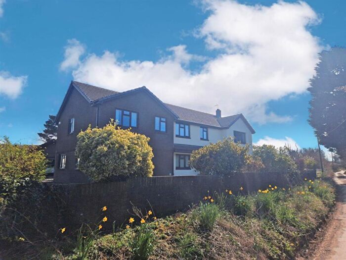 5 Bedroom Detached House For Sale In Heol Broom, Maudlam, Bridgend, CF36