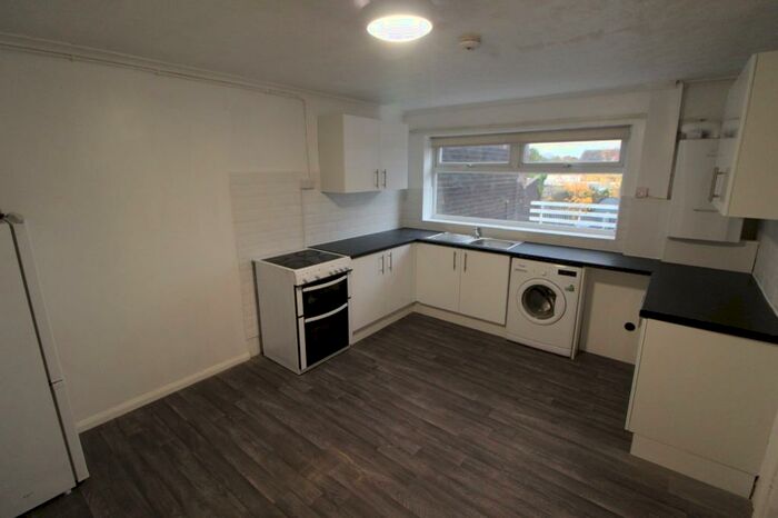 2 Bedroom Apartment To Rent In Green Lane, Vicars Cross, Chester, CH3