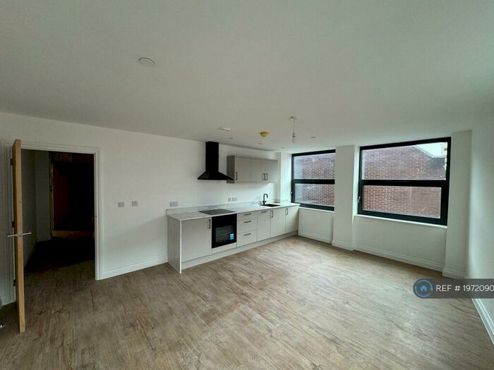 1 Bedroom Flat To Rent In North Church House, Sheffield, S1