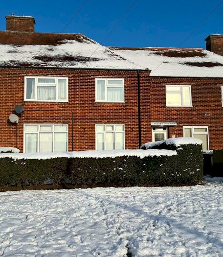 1 Bedroom Apartment To Rent In Arrowsmith Close, IG7