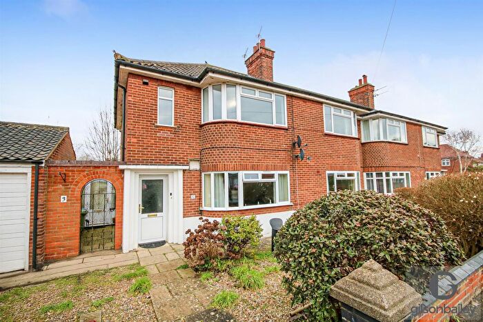 2 Bedroom Flat For Sale In Lady Mary Road, Norwich, NR1