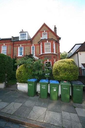 2 Bedroom Flat To Rent In Foyle Road, London, SE3