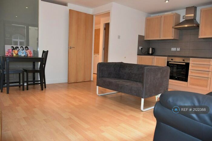 1 Bedroom Flat To Rent In Park Place, Leeds, LS1