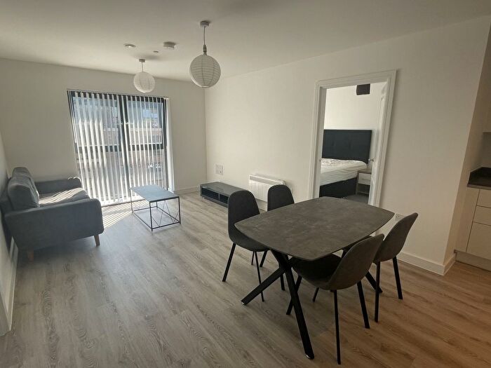 1 Bedroom Flat To Rent In Strutt House, Erasmus Drive, Derby, Derbyshire, DE1