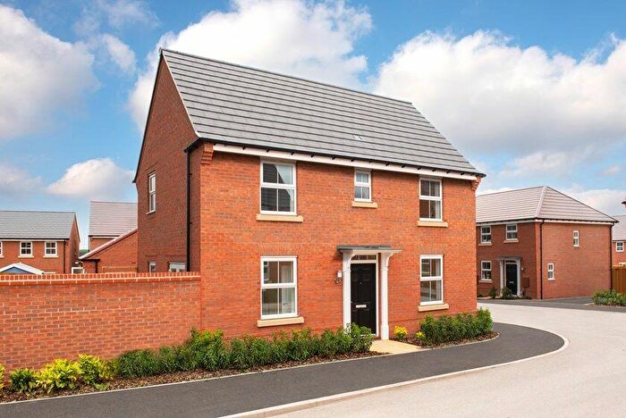 3 Bedroom House To Rent In Beaufort Close, Newark, NG24