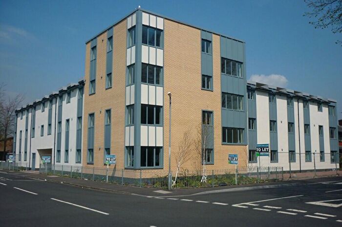 2 Bedroom Apartment To Rent In St Stephens Court, Pottery Terrace, NP20