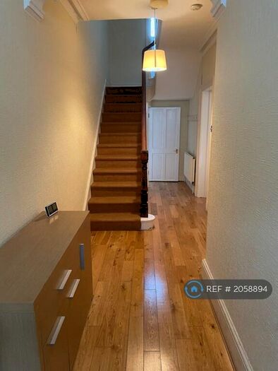 5 Bedroom Terraced House To Rent In Charlton Street, Llandudno, LL30