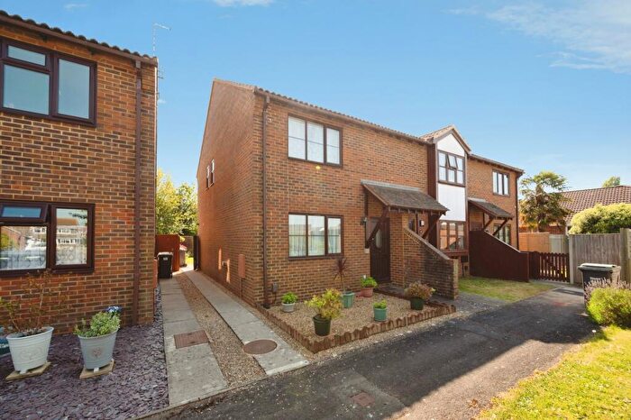 2 Bedroom End Of Terrace House For Sale In Gilbert Mead, Hayling Island, Hampshire, PO11